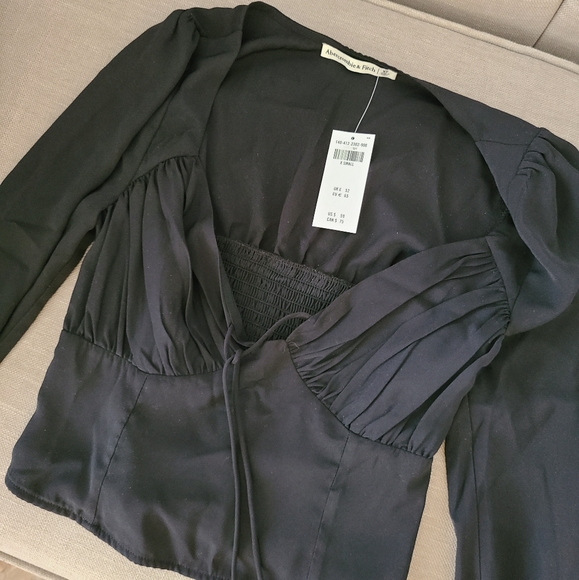 NWT abercrombie long sleeve tie top - Picture 3 of 4